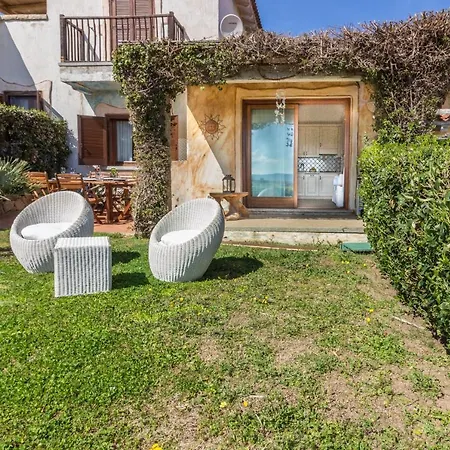 Appartamento Guesthost - Amazing Sea View Flat With Swimming Pool!
