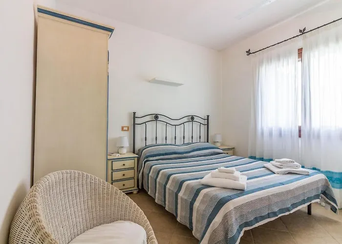 Guesthost - Amazing Sea View Flat With Swimming Pool! Appartement *