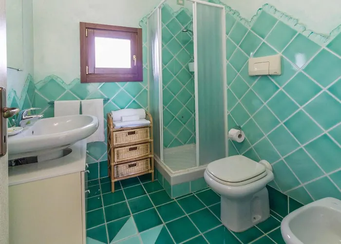 Guesthost - Amazing Sea View Flat With Swimming Pool! Όλμπια