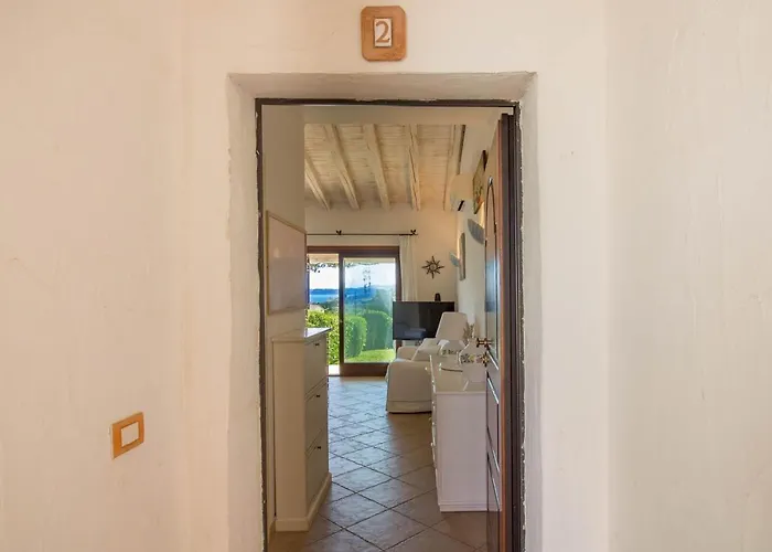 Guesthost - Amazing Sea View Flat With Swimming Pool! Appartement