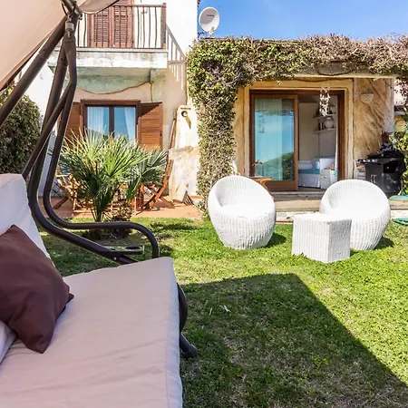 Guesthost - Amazing Sea View Flat With Swimming Pool! * Olbia