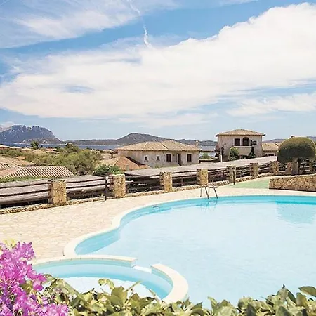 Amazing Sea View Flat With Swimming Pool! 아파트 *