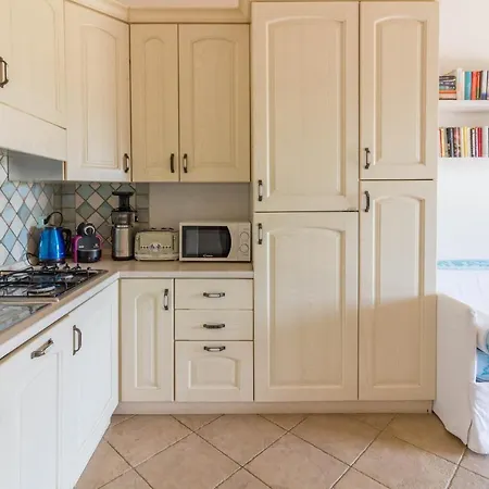 Amazing Sea View Flat With Swimming Pool! Olbia