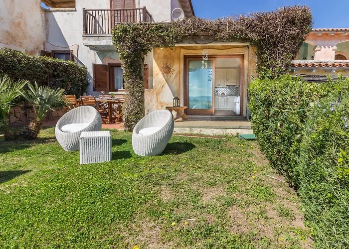 Appartamento Guesthost - Amazing Sea View Flat With Swimming Pool!