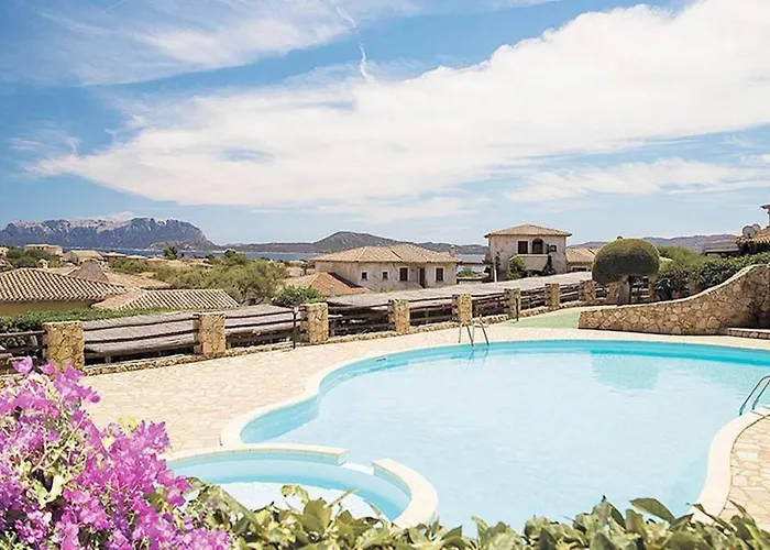 Guesthost - Amazing Sea View Flat With Swimming Pool! Lägenhet *